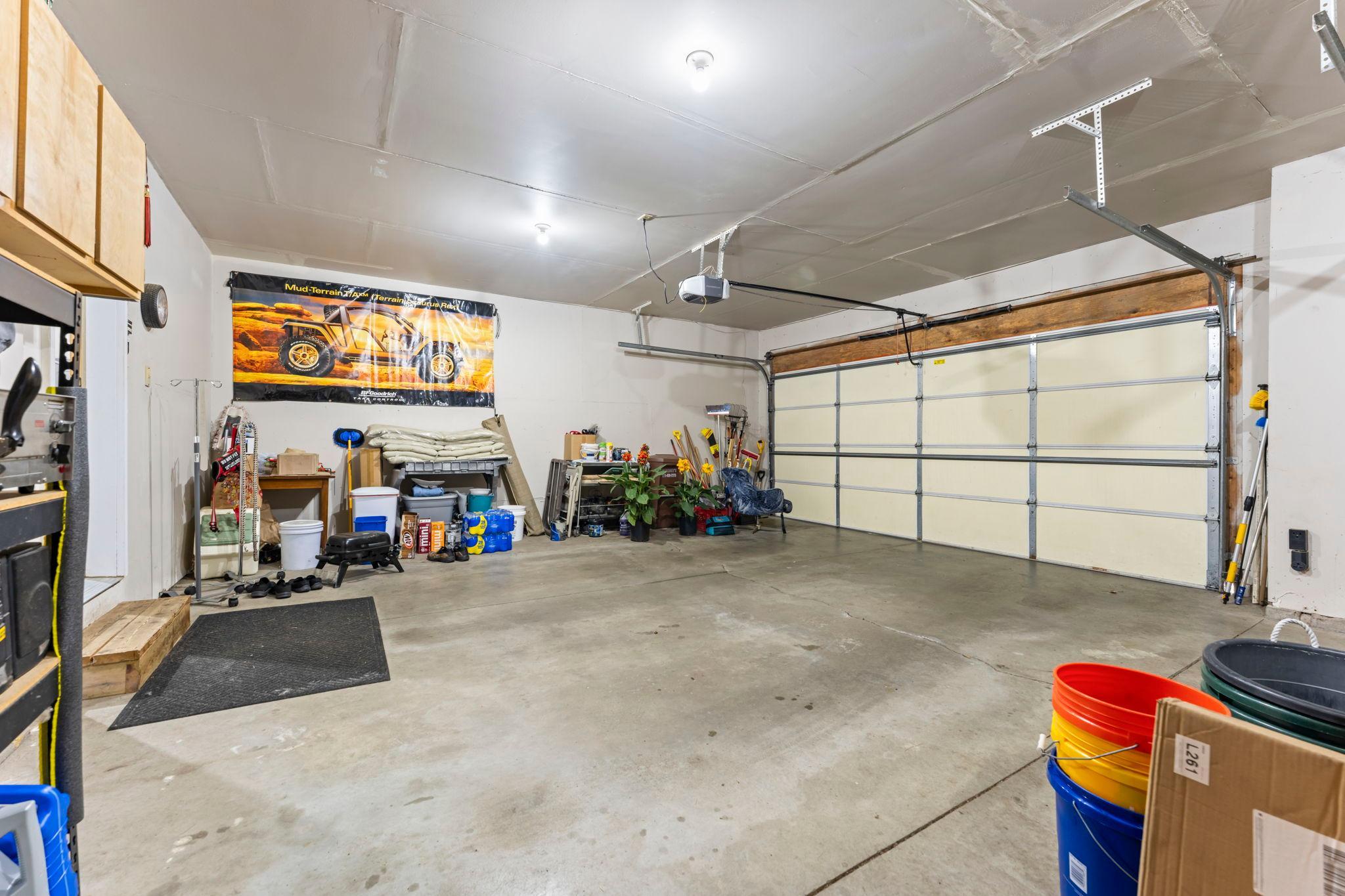 68-web-or-mls-13840 28th St N-180.jpg