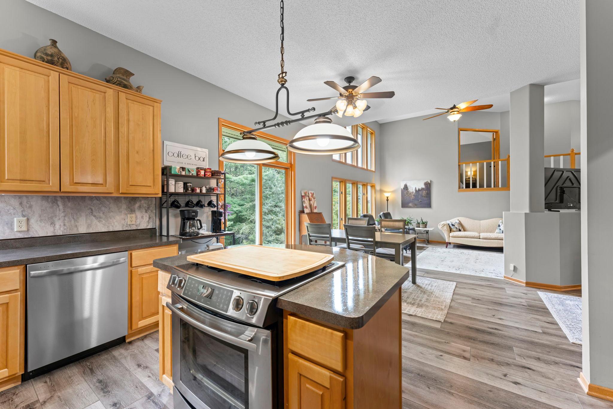 35-web-or-mls-13840 28th St N-150.jpg