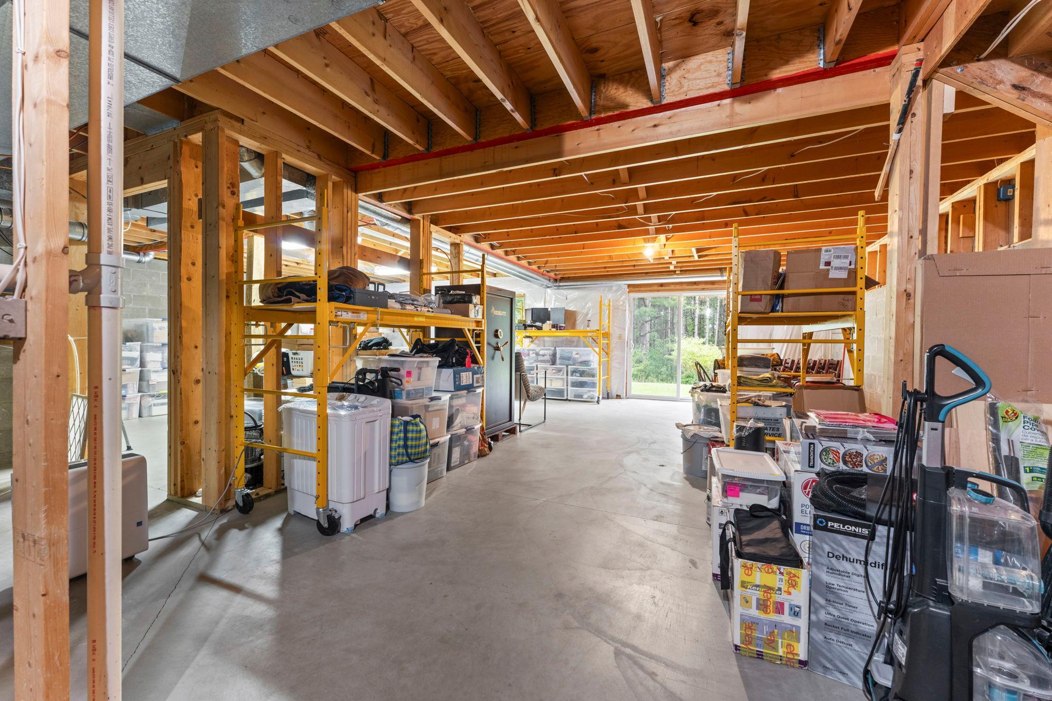 70-web-or-mls-13840 28th St N-1.jpg