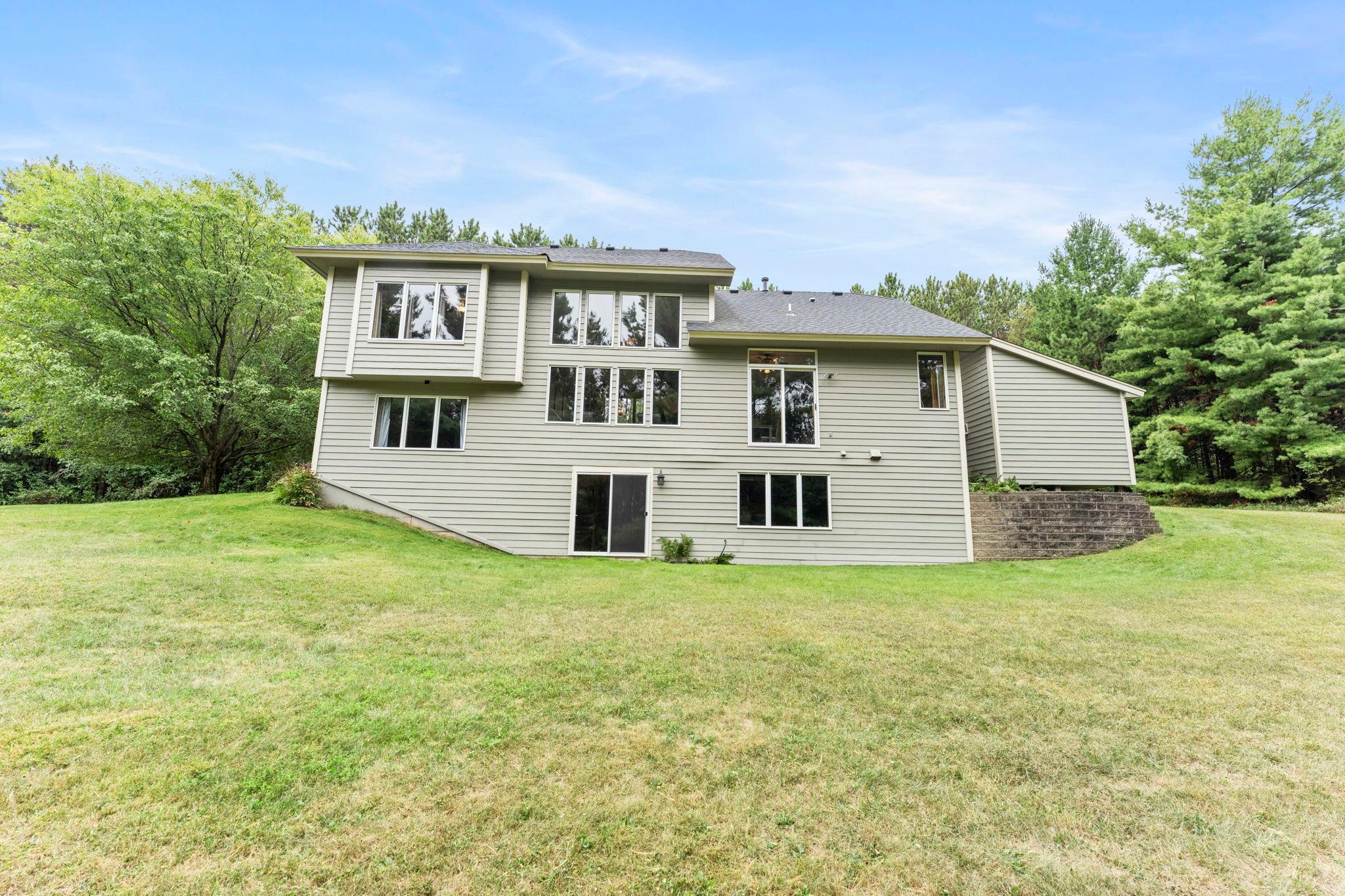 80-web-or-mls-13840 28th St N-202.jpg