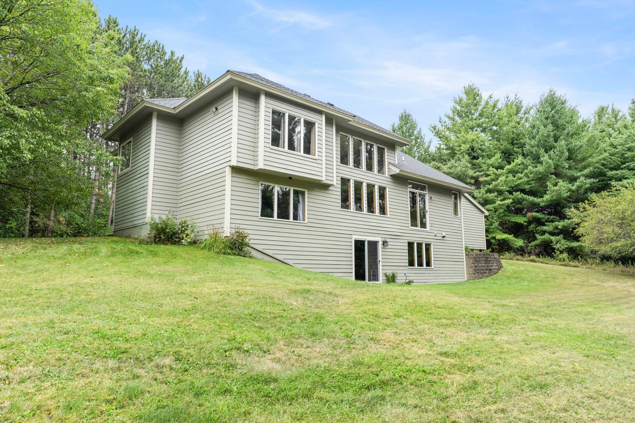 78-web-or-mls-13840 28th St N-196.jpg