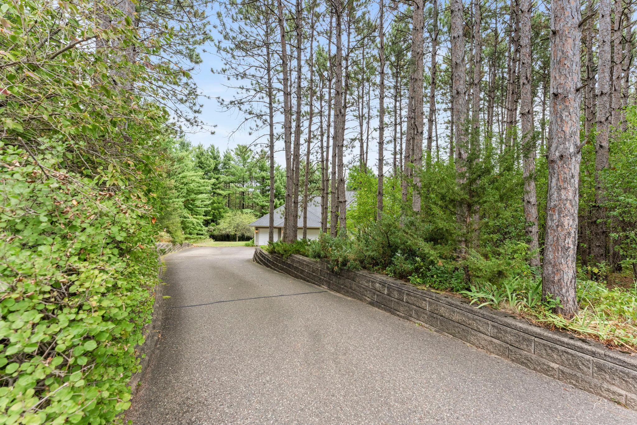 84-web-or-mls-13840 28th St N-235.jpg
