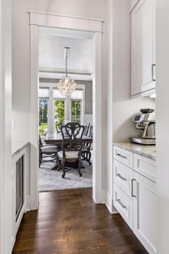 Butlerâs pantry with built-in cabinetry.