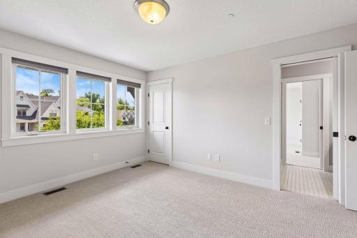 736 Woodland Hill Court, Medina, MN 55340
