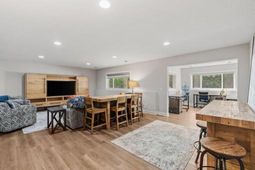 103-custom-4386 Arbor Dr-103.jpg