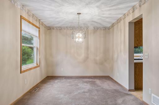 9119 Nantwick Ridge, Brooklyn Park, MN 55443