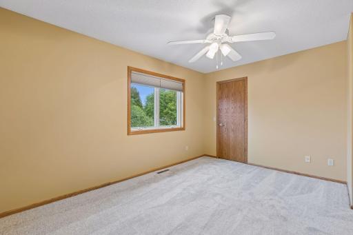 9119 Nantwick Ridge, Brooklyn Park, MN 55443