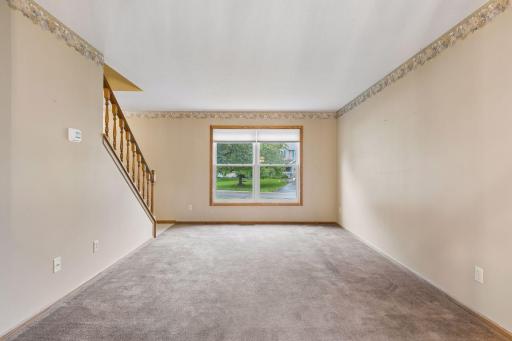 9119 Nantwick Ridge, Brooklyn Park, MN 55443