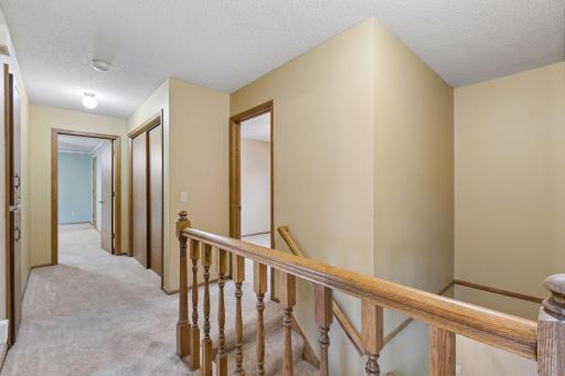9119 Nantwick Ridge, Brooklyn Park, MN 55443