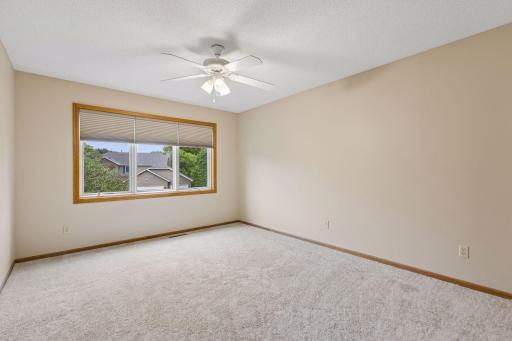 9119 Nantwick Ridge, Brooklyn Park, MN 55443