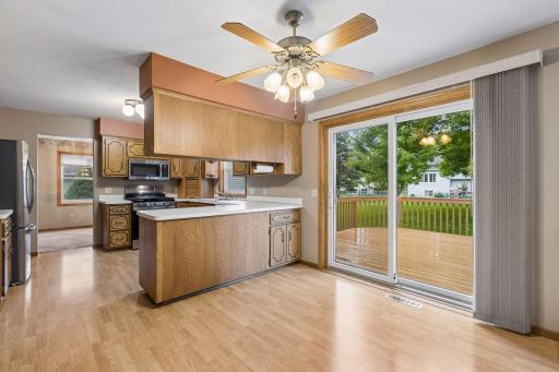 9119 Nantwick Ridge, Brooklyn Park, MN 55443