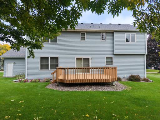 9119 Nantwick Ridge, Brooklyn Park, MN 55443
