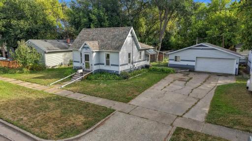 1017 3rd Avenue N, Moorhead, MN 56560