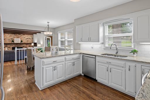 Beautiful Refreshed Kitchen Open To Family Room!