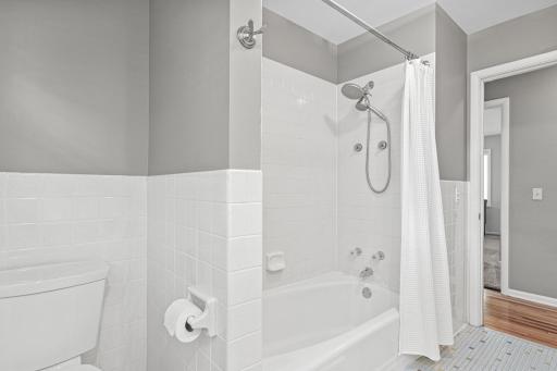 Full Hall Bath