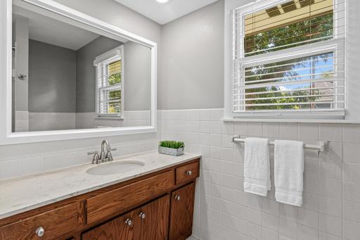 Full Hall Bath