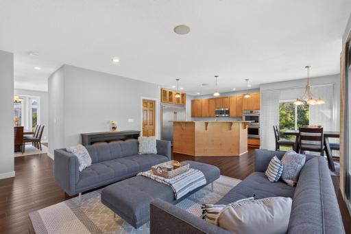 6206 106th Avenue N, Brooklyn Park, MN 55443