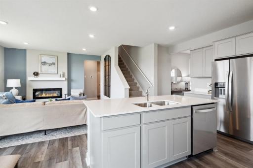 Welcome to the Henley by DR Horton located in Highview Park in Shakopee.