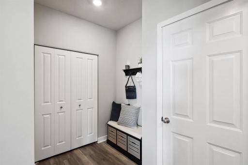 Welcome to the Henley by DR Horton located in Highview Park in Shakopee.