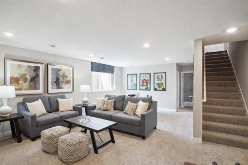 Welcome to the Henley by DR Horton located in Highview Park in Shakopee.