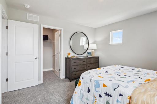 Welcome to the Henley by DR Horton located in Highview Park in Shakopee.