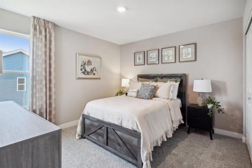 Welcome to the Henley by DR Horton located in Highview Park in Shakopee.