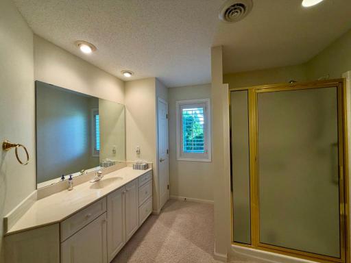 13040 Evergreen Drive, Lindstrom, MN 55045