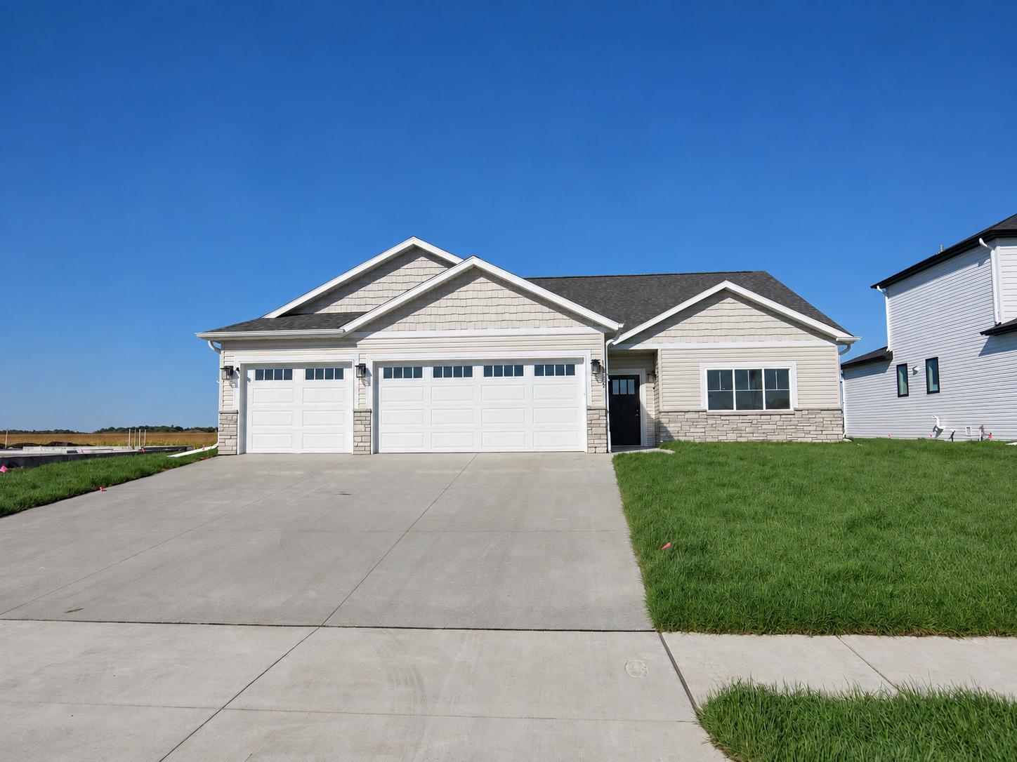 Property photo for 10235 Concord Drive S, Horace, ND 58047