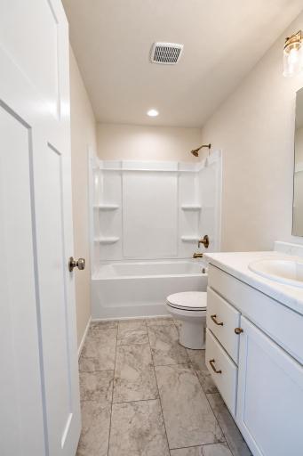 Basement_Bath1_315.jpg