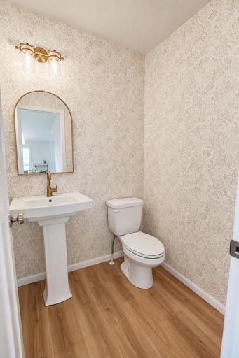 Half Bath3_315.jpg