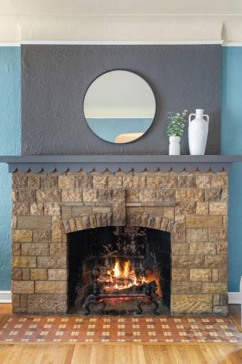 Working, wood-burning fireplace