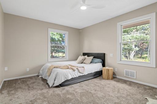 1355 Eide Circle, Arden Hills, MN 55112