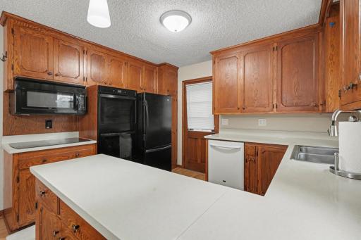 2728 119th Avenue NW, Coon Rapids, MN 55433