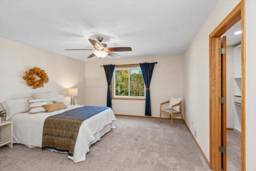 1783 Talon Trail, Eagan, MN 55122