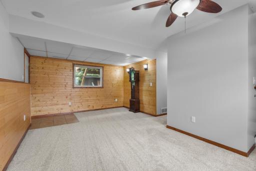 615 7th Avenue NE, Stewartville, MN 55976