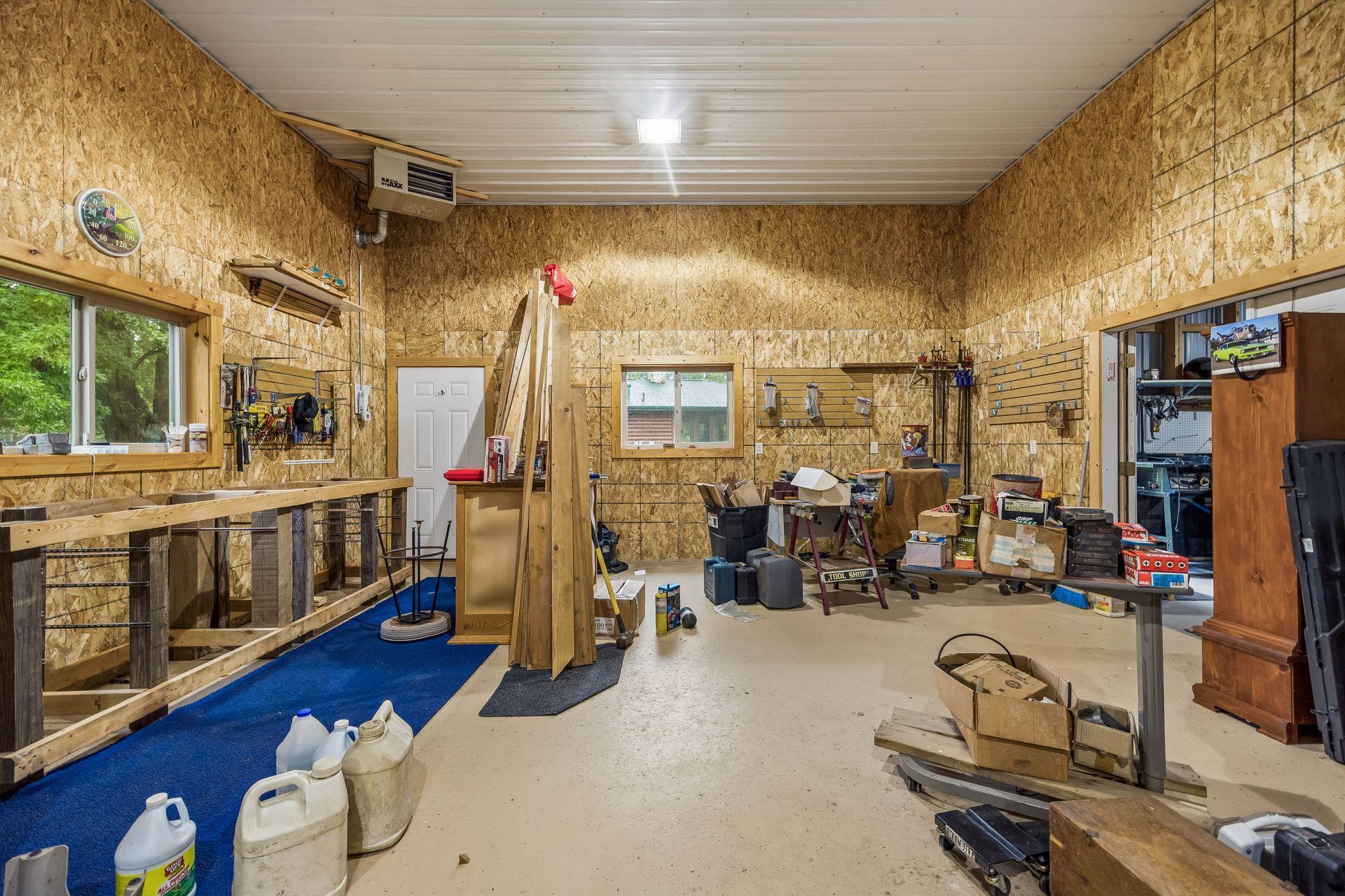 Workshop- Heated & AC