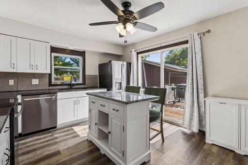 521 Central Avenue W, Saint Paul, MN 55103