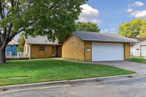 521 Central Avenue W, Saint Paul, MN 55103