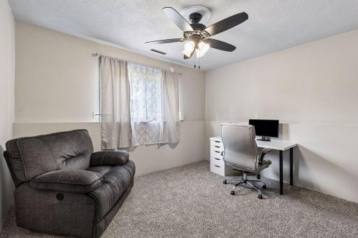 521 Central Avenue W, Saint Paul, MN 55103
