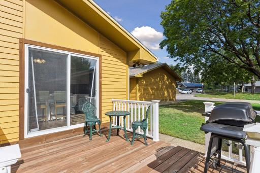 521 Central Avenue W, Saint Paul, MN 55103