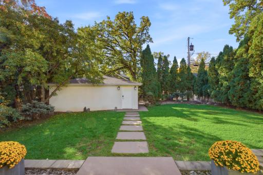 2409 W 22nd Street, Minneapolis, MN 55405