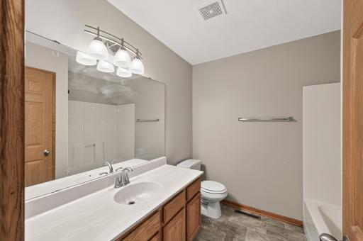 Upper Level Full Bath