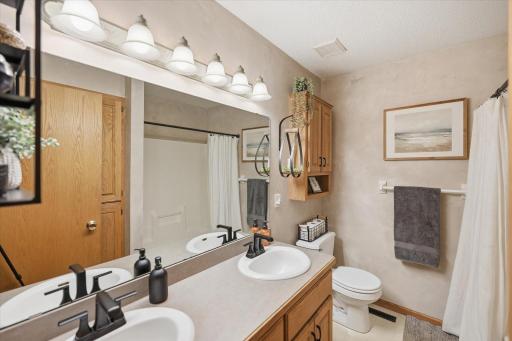 605 Vendell Street, Buffalo, MN 55313