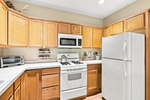 802 Saint Lawrence Drive, Northfield, MN 55057