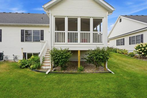 802 Saint Lawrence Drive, Northfield, MN 55057
