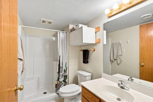 802 Saint Lawrence Drive, Northfield, MN 55057