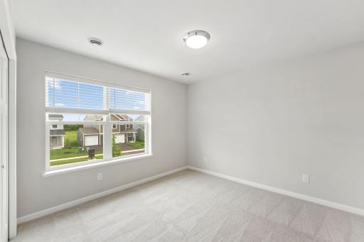 1055 Adamstown Drive, Rosemount, MN 55068