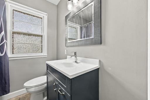 601 11th Street N, Moorhead, MN 56560