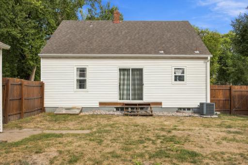 601 11th Street N, Moorhead, MN 56560