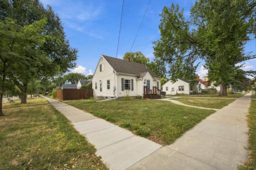 601 11th Street N, Moorhead, MN 56560